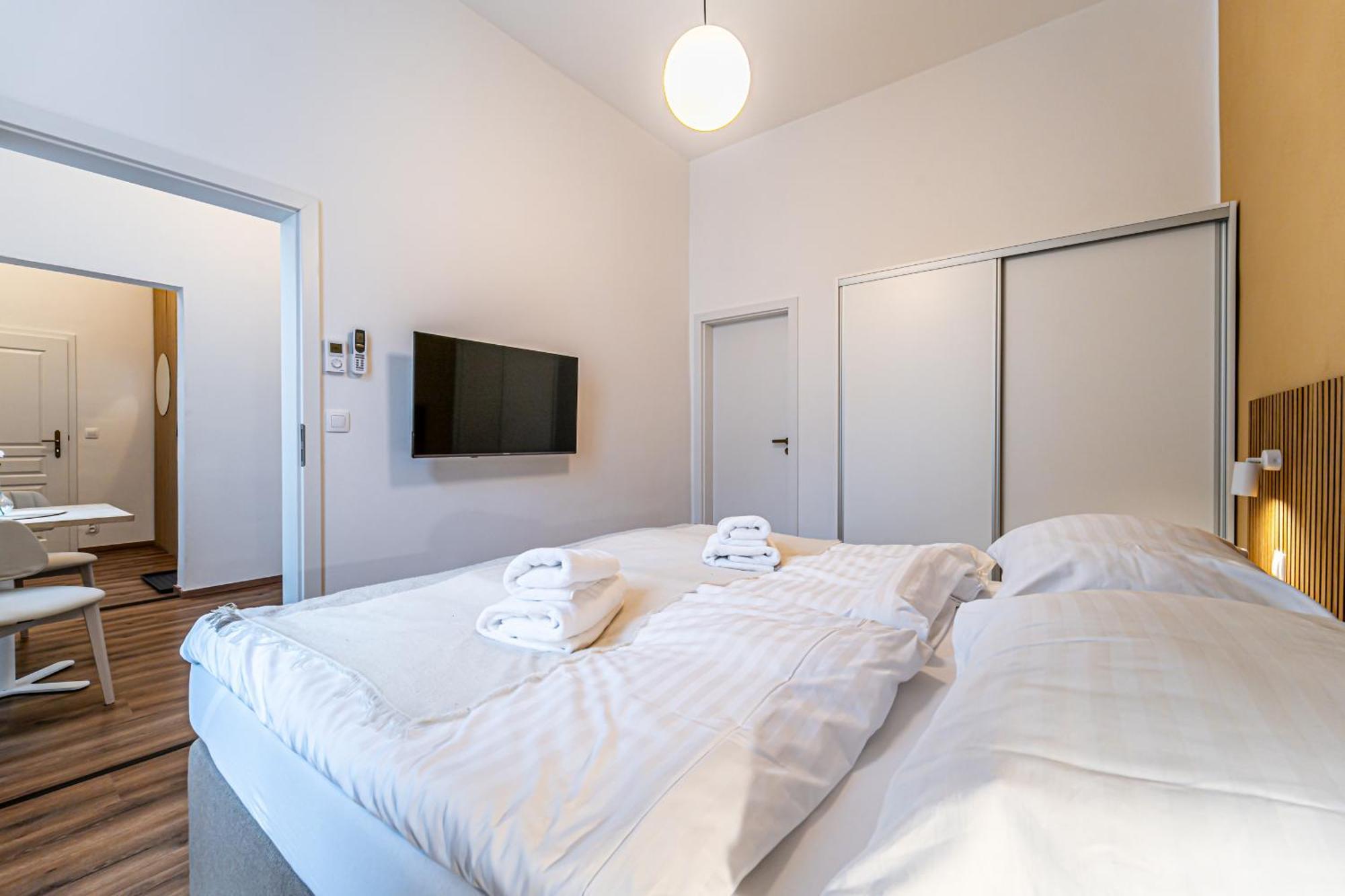 Design Apartments Luzanky Brno Esterno foto